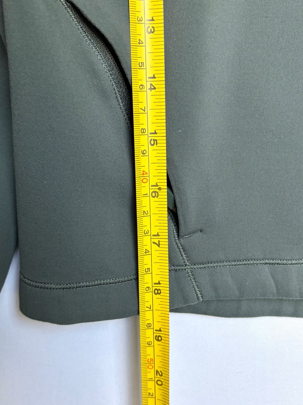 Lululemon AirWrap Modal Crew Green Twill Crew Neck Sweatshirt Size 2 EUC - Picture 6 of 9